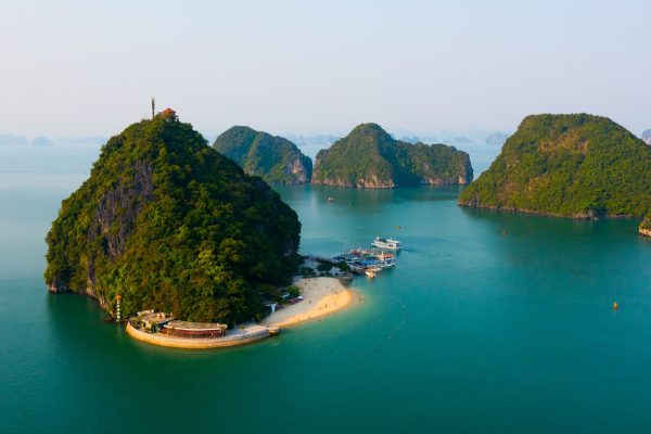 5 days. North Vietnam Tour: Hanoi – Ninh Binh – Halong Bay