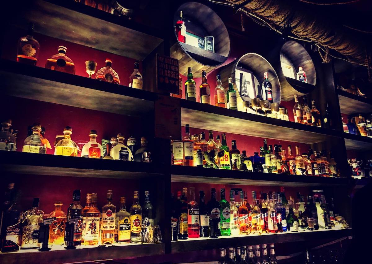 Nê Cocktail Bar