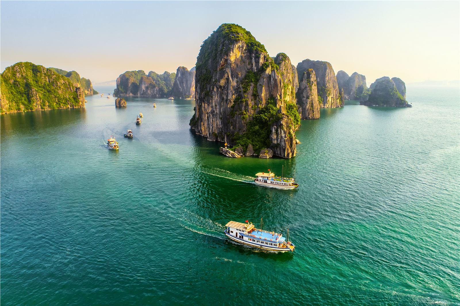Halong Overnight Cruise & Hanoi City