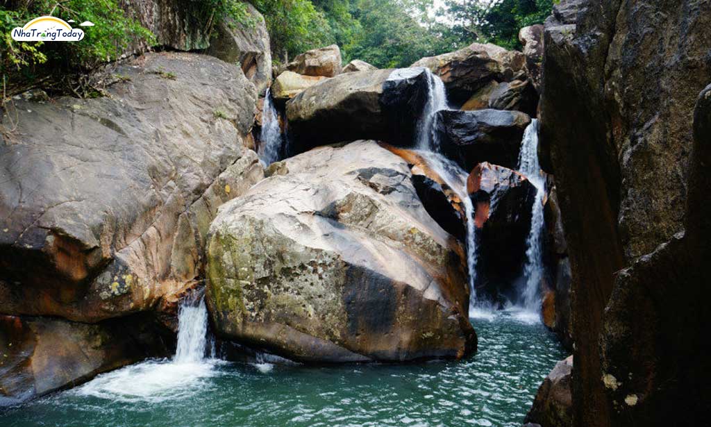 Ba Ho (“Three Pools”) Waterfalls