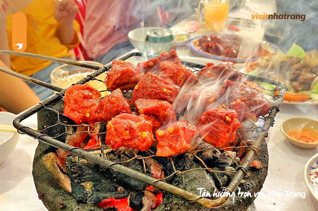 Bò Nướng Lạc Cảnh (Lac Canh Grilled Beef)