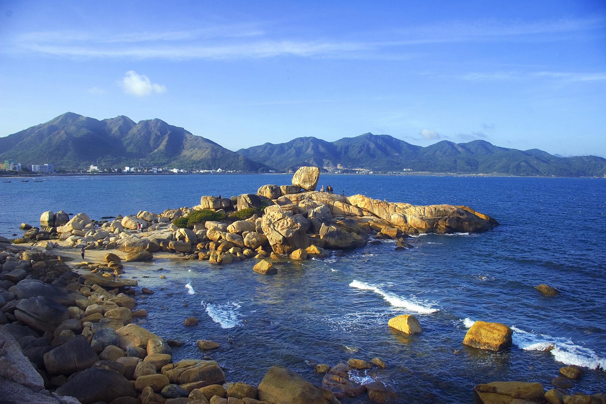 Hon Chong Beach