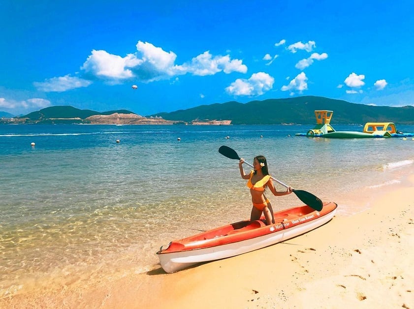 Hon Tam Island – Resorts & Water Sports