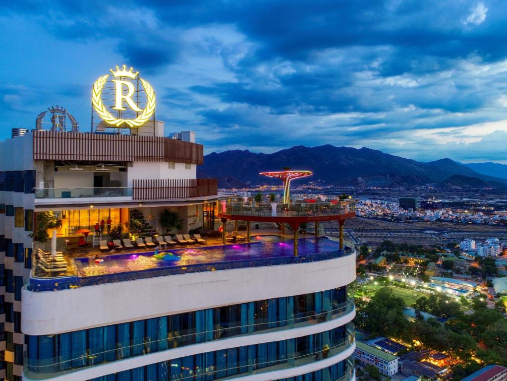Regalia Gold Hotel
