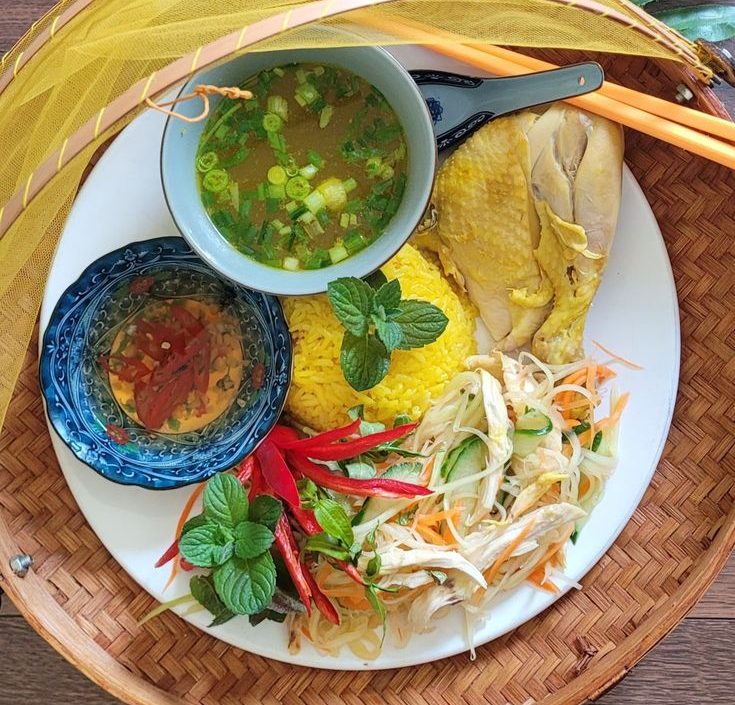 com ga hoi an