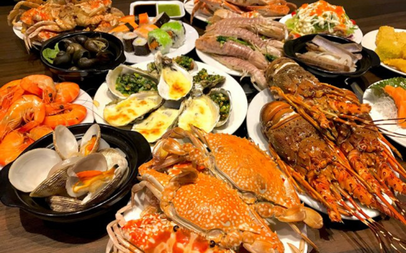 Da Nang Food Guide 2025: What & Where to Eat – Best Local Food, Markets & Restaurants