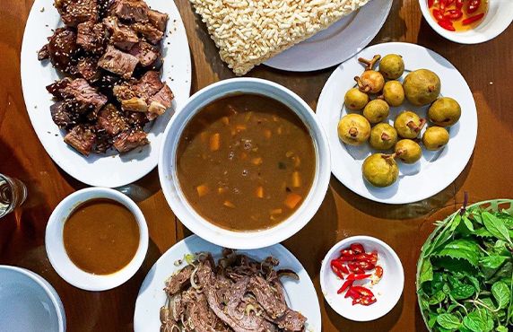 ninh binh goat meal